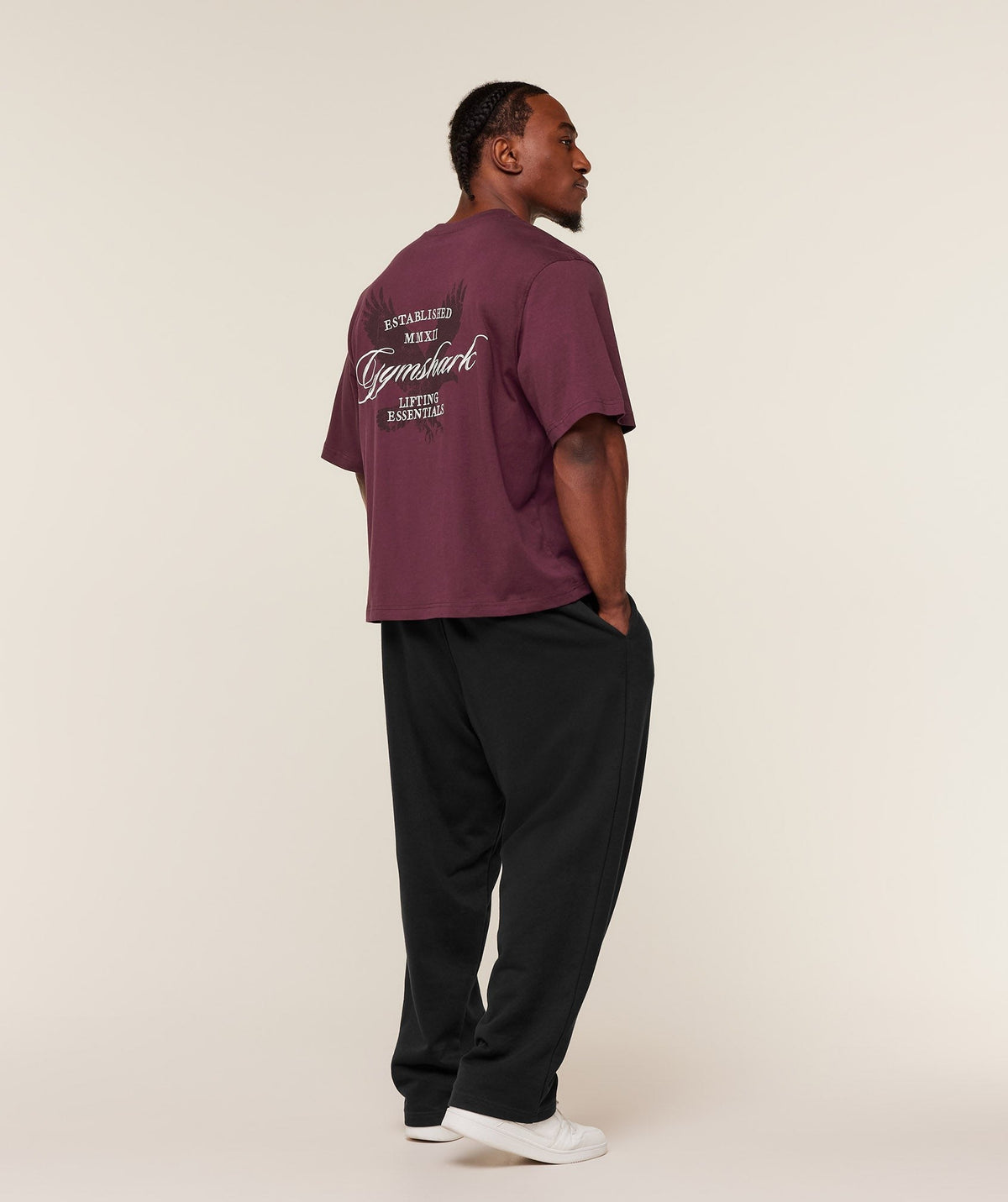 Gymshark Eagle Script Graphic Tee - Impact Burgundy