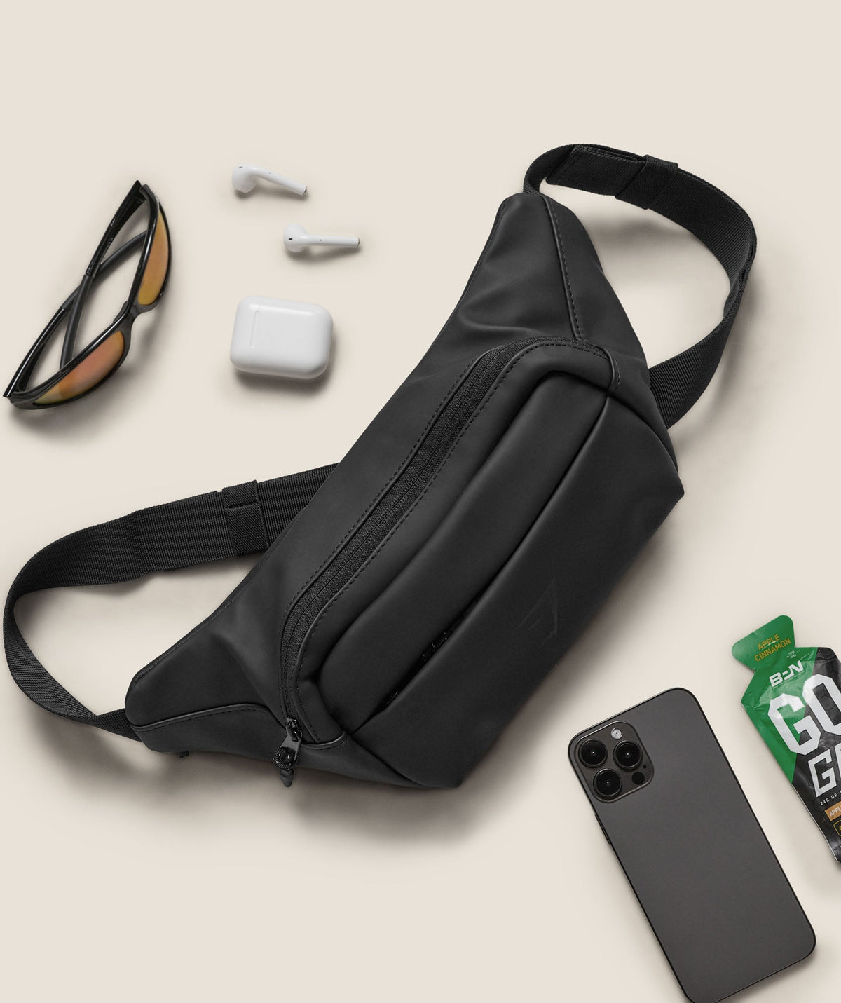 Gymshark Sleek Waistpack - Black
