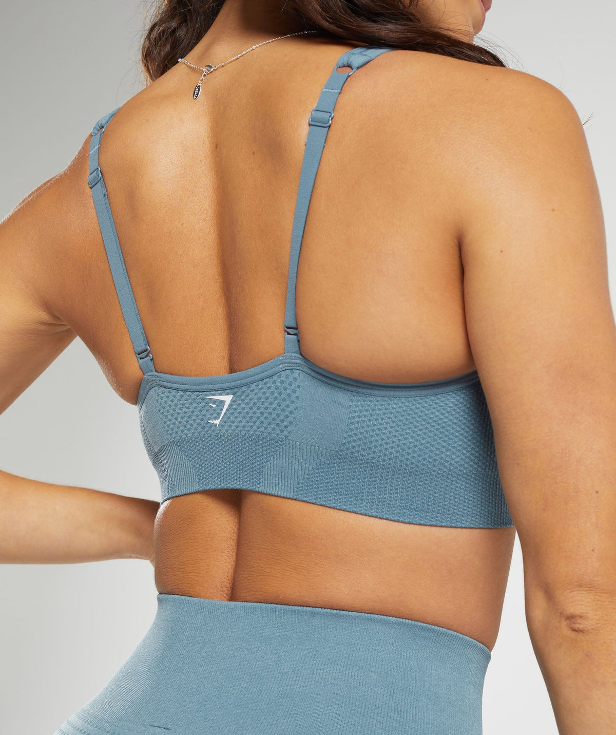 Gymshark Vital V Neck Sports Bra - Faded Blue Marl