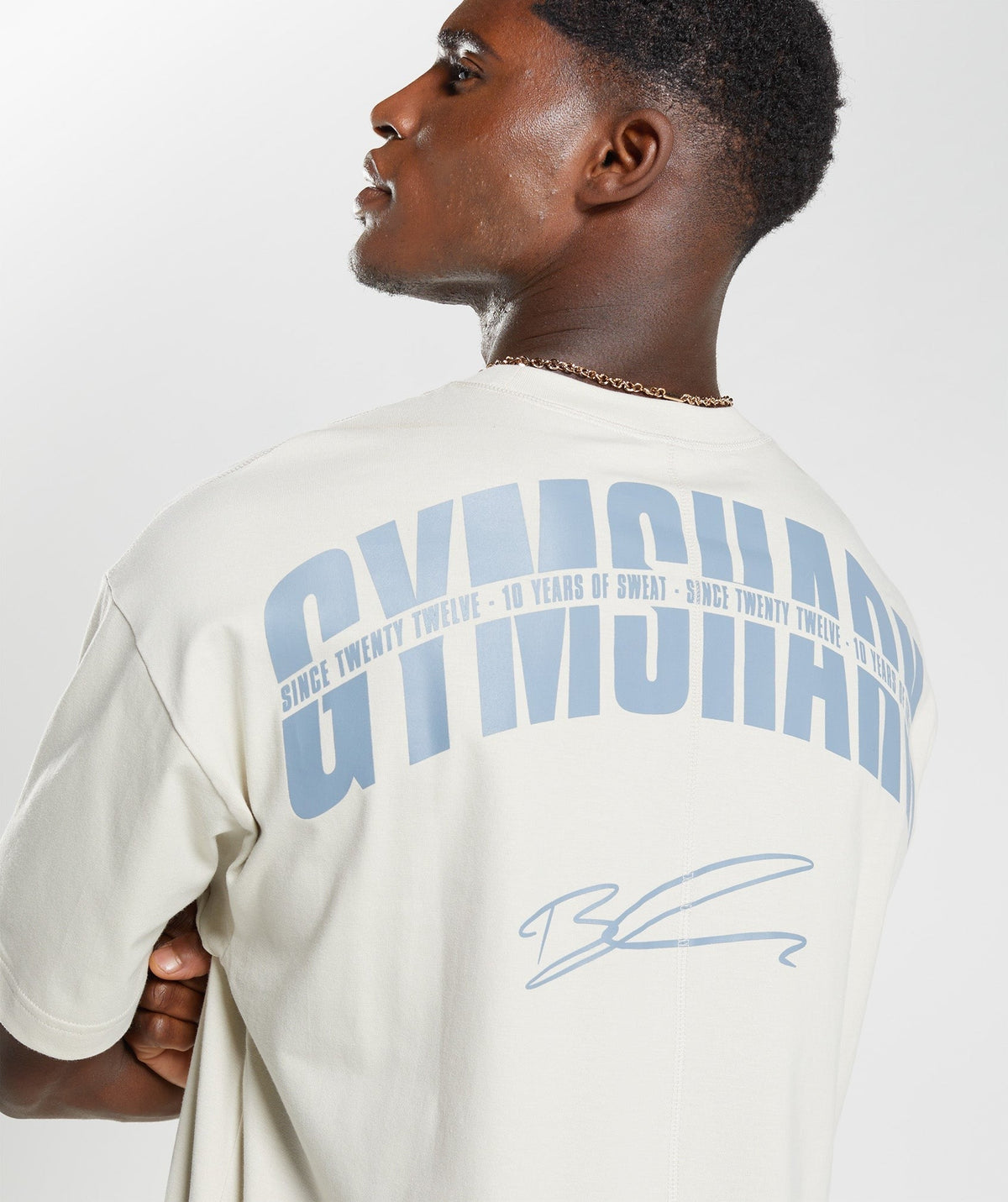 Gymshark GS10 Year Oversized Tee - Chalky Grey