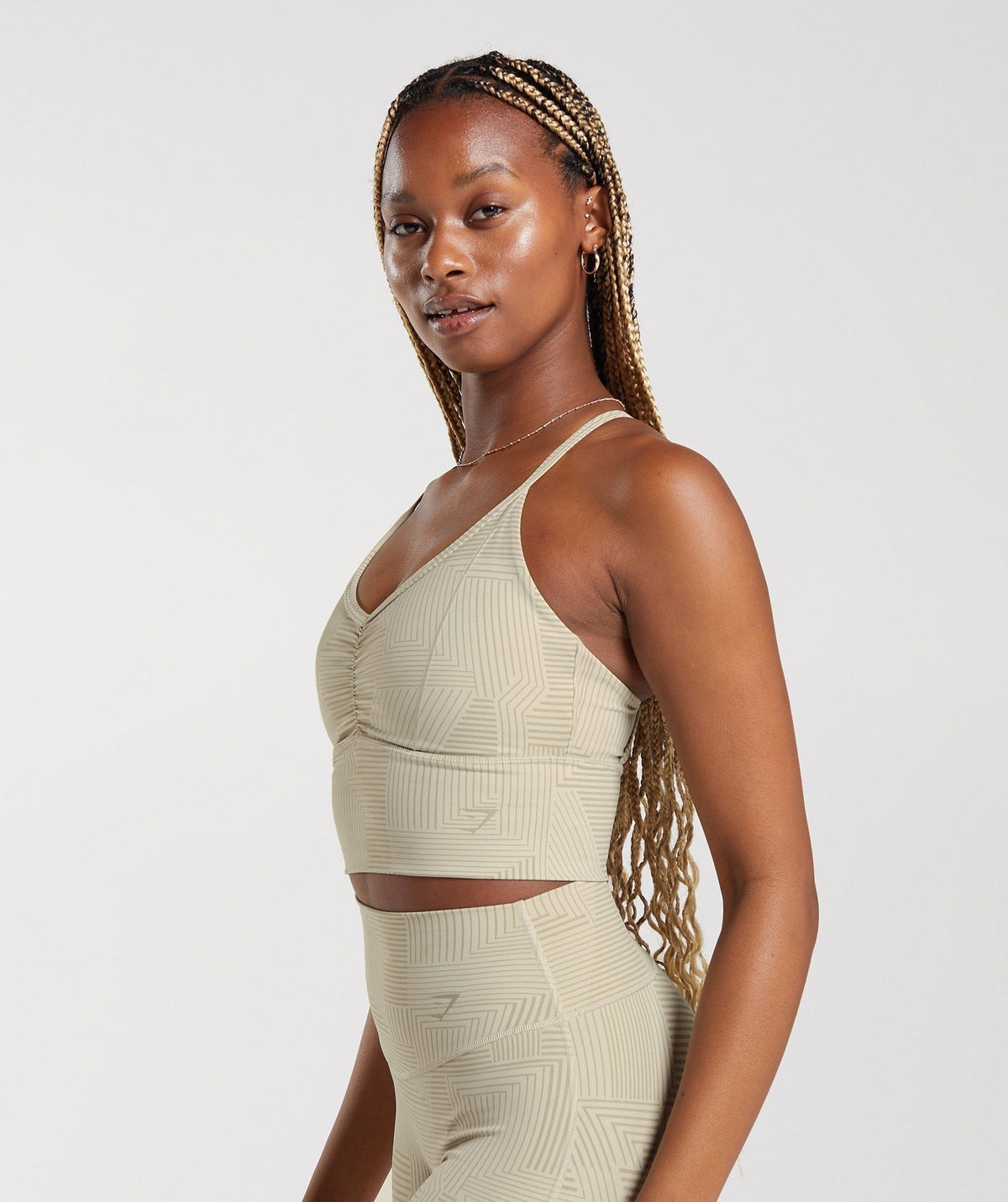 Gymshark Elevate Longline Sports Bra - Sandy Brown