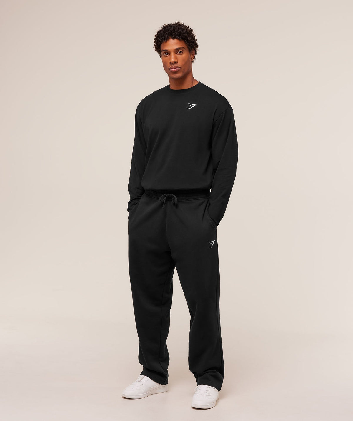 Gymshark Essential Oversized Long Sleeve Tee - Black