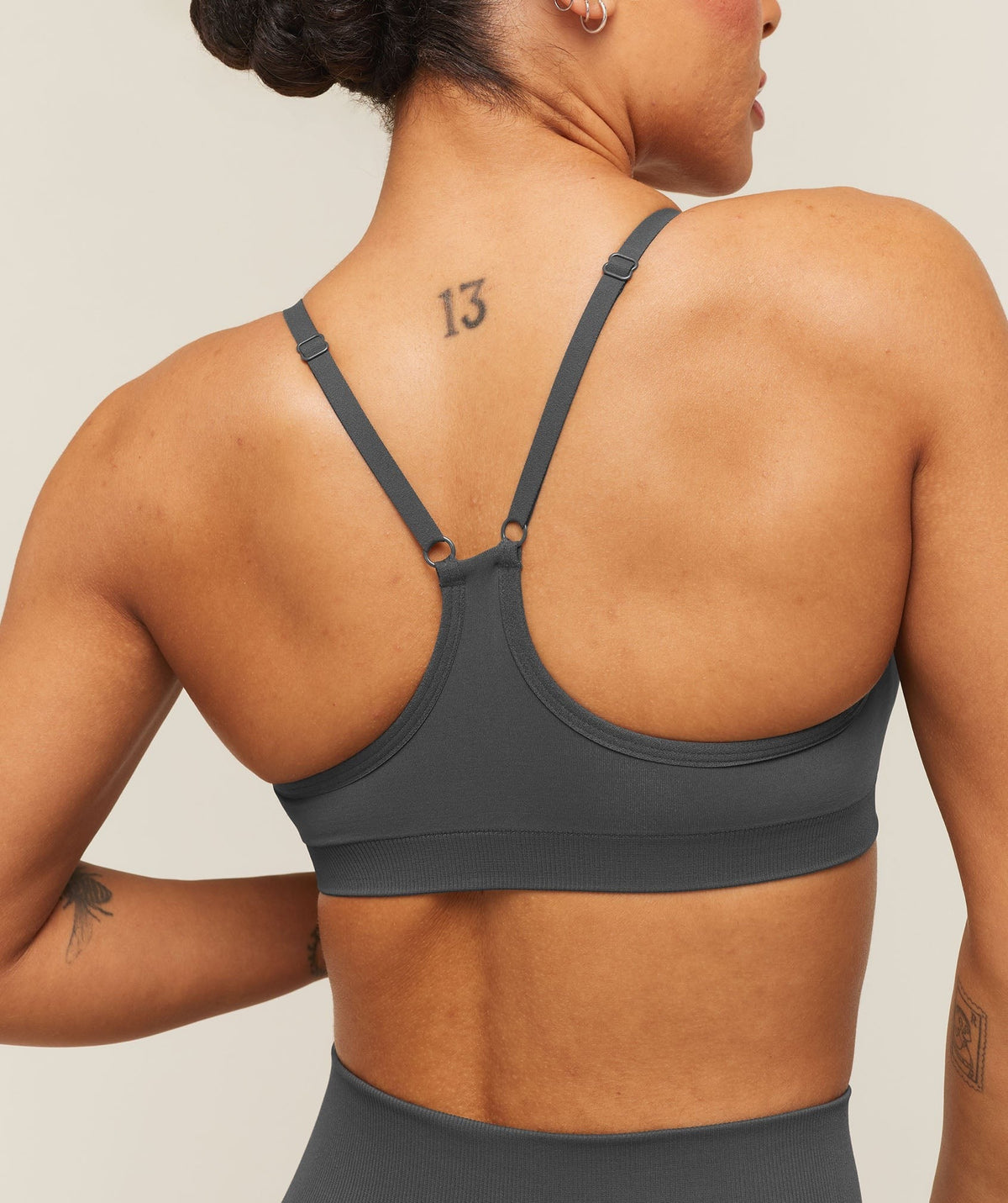 Gymshark Everyday Seamless Racerback Sports Bra - Onyx Grey