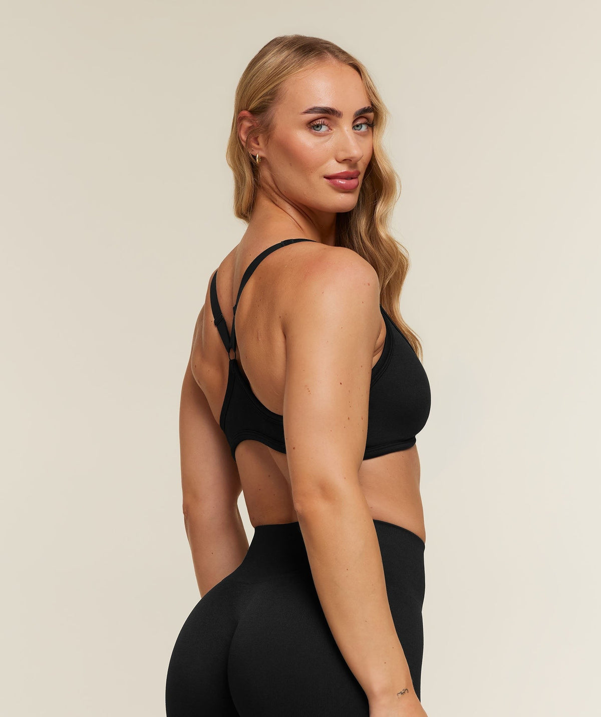 Gymshark Adapt Solid Sports Bra - Black