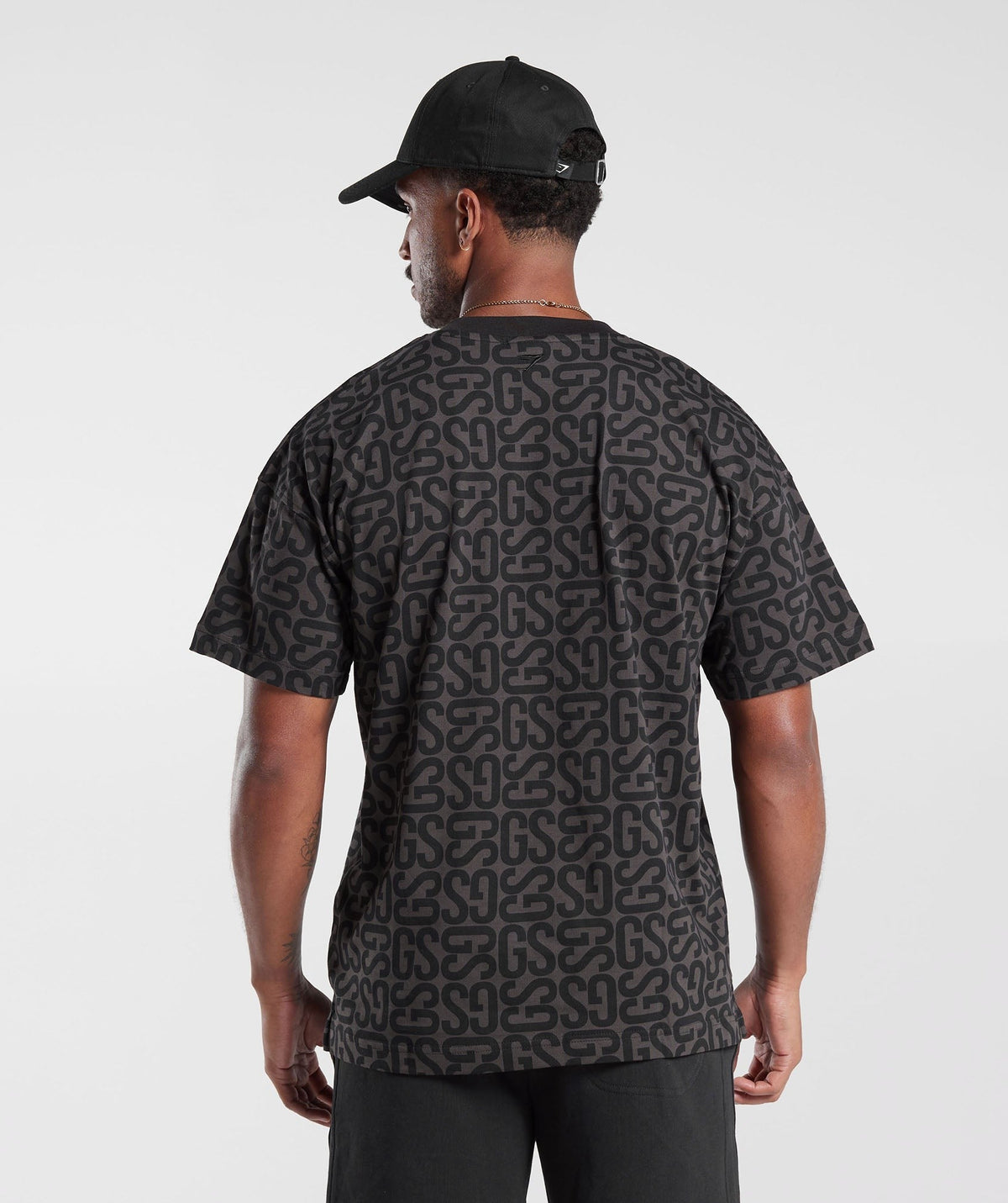 Gymshark Monogram Tee - Black/Black