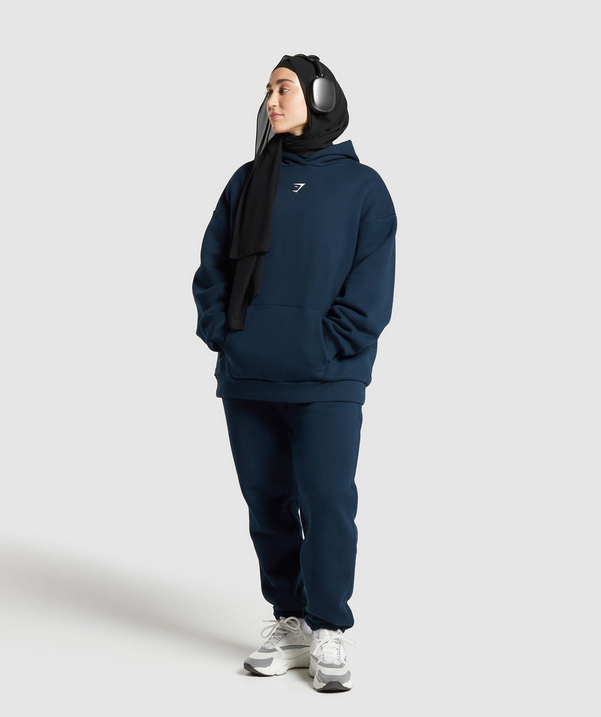 Gymshark X Leana Deeb Oversized Joggers - Navy