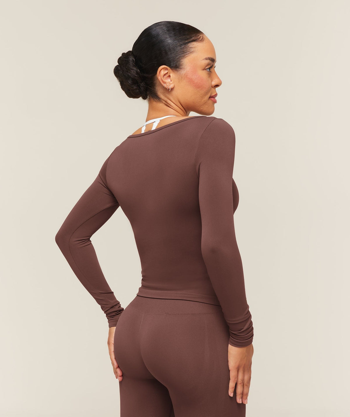 Gymshark Everyday Seamless Wide Neck Long Sleeve Top - Espresso Brown