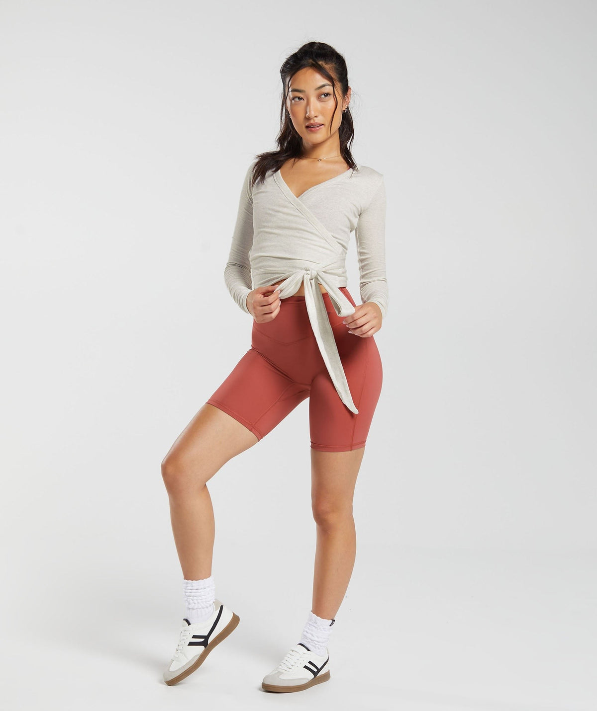 Gymshark ELEVATE WRAP LONG SLEEVE TOP - Bros Frost White Marl