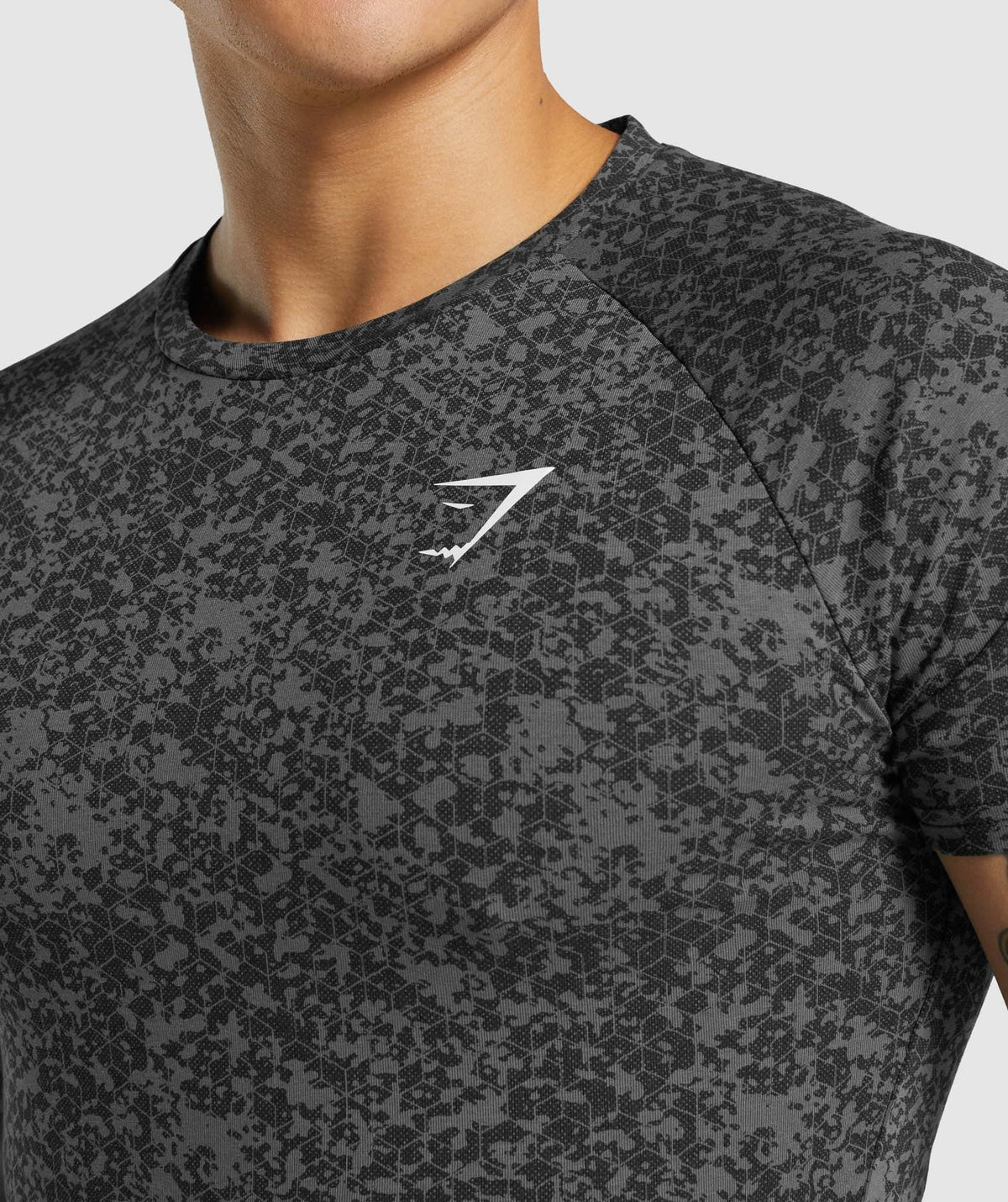 Gymshark Critical 2.0 Tee - Charcoal Print