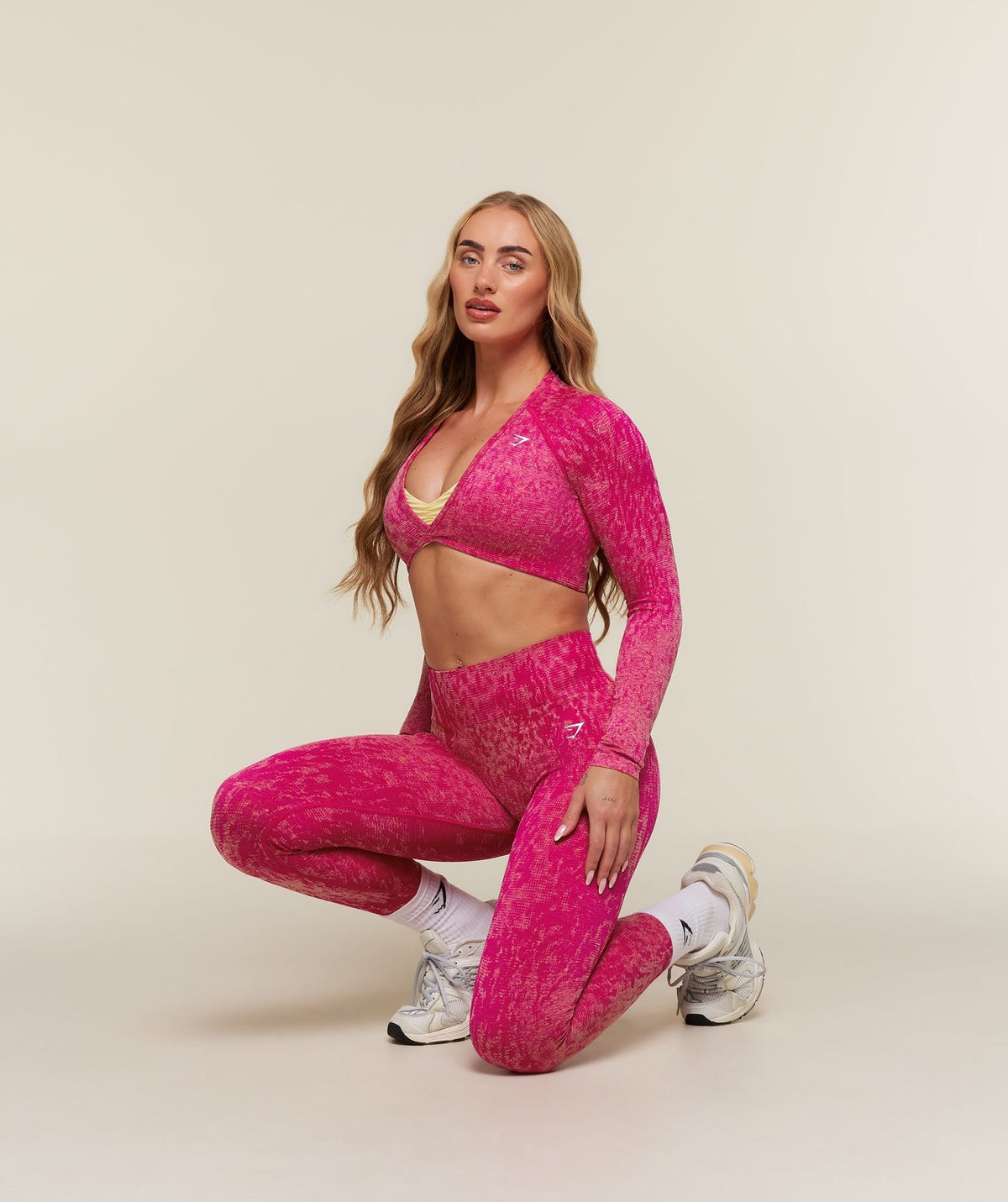 Gymshark Adapt Animal x Whitney Long Sleeve Crop Top - Performance Pink/Butter Yellow
