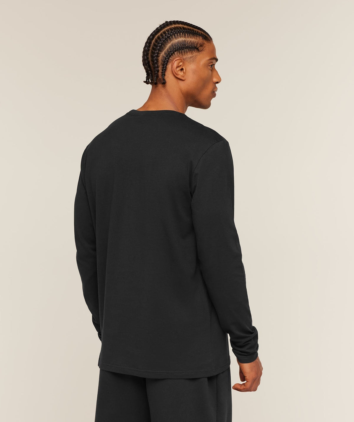 Gymshark Crest Long Sleeve Tee - Black