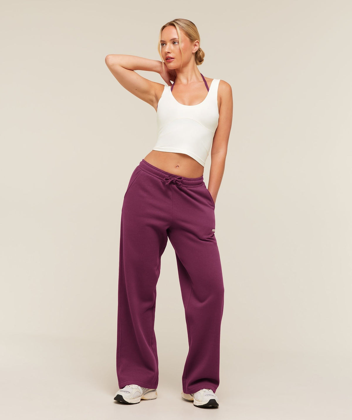 Gymshark Cosy Luxe Straight Leg Regular Joggers - Strength Pink