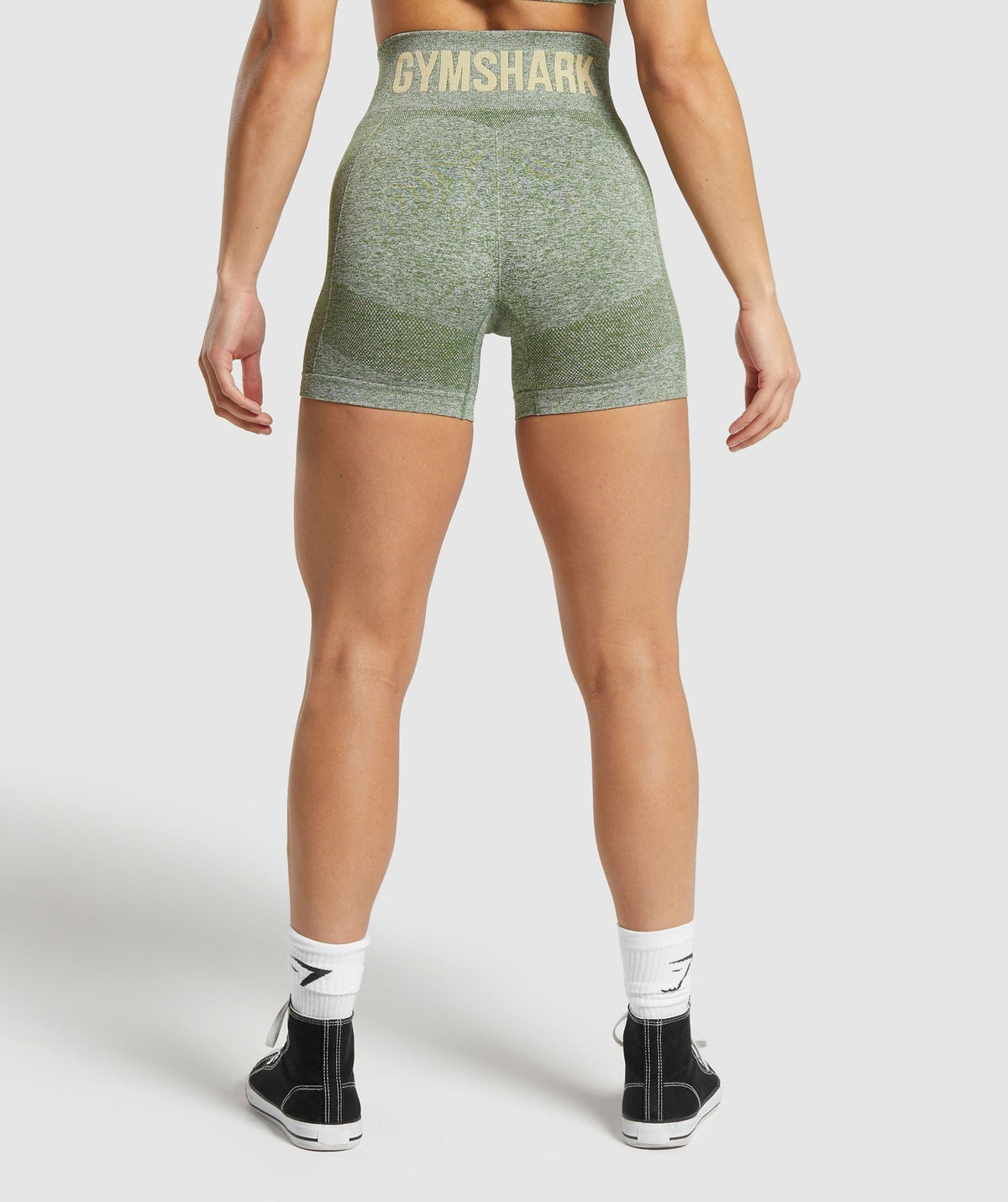 Gymshark Flex Shorts - Force Green/Vanilla Beige