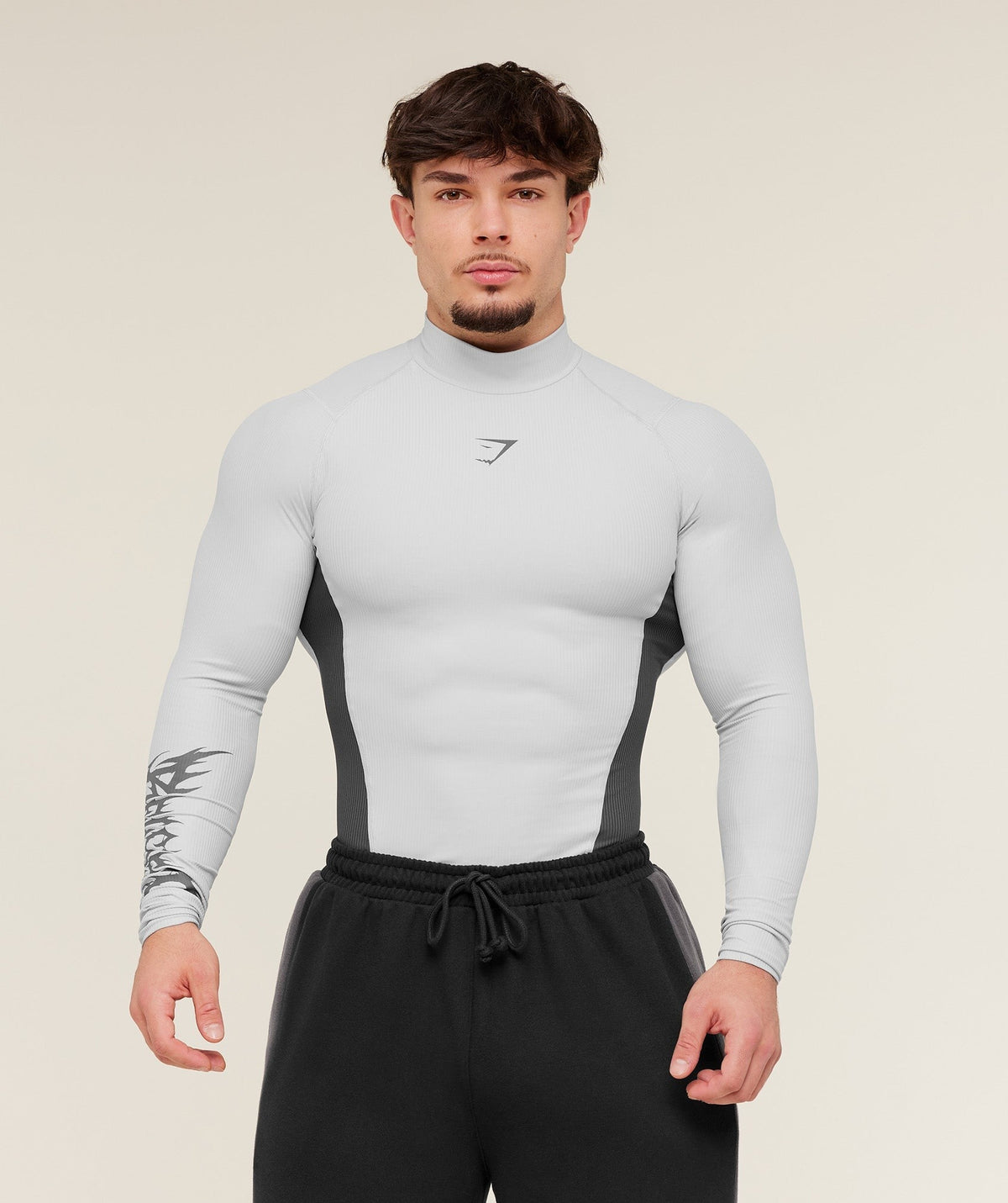 Gymshark GS x Carlos Long Sleeve Tee - Light Grey/Onyx Grey