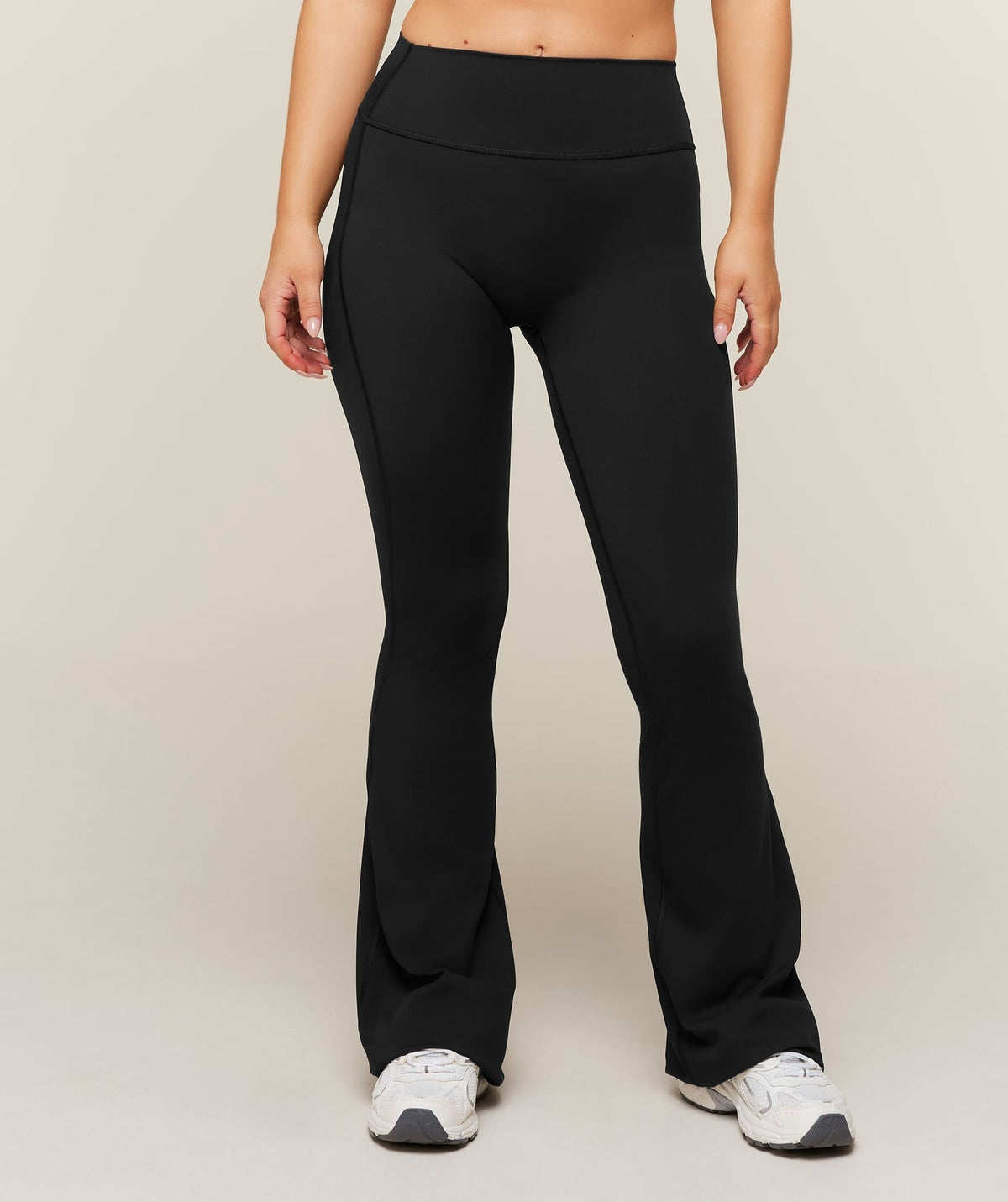 Gymshark Shape Bonded Flared Short Leggings - Black