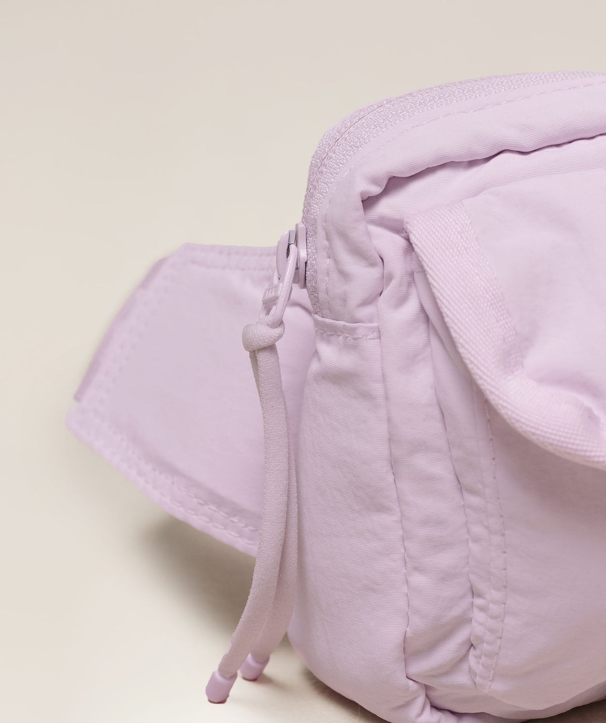 Gymshark Pleat Sling Bag - Ice Pink
