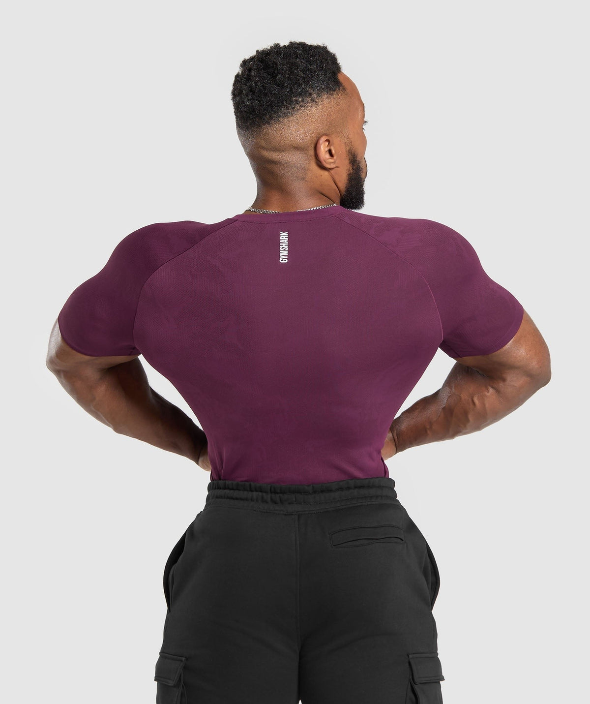 Gymshark Geo Seamless Tee - Magenta Purple/Depth Purple