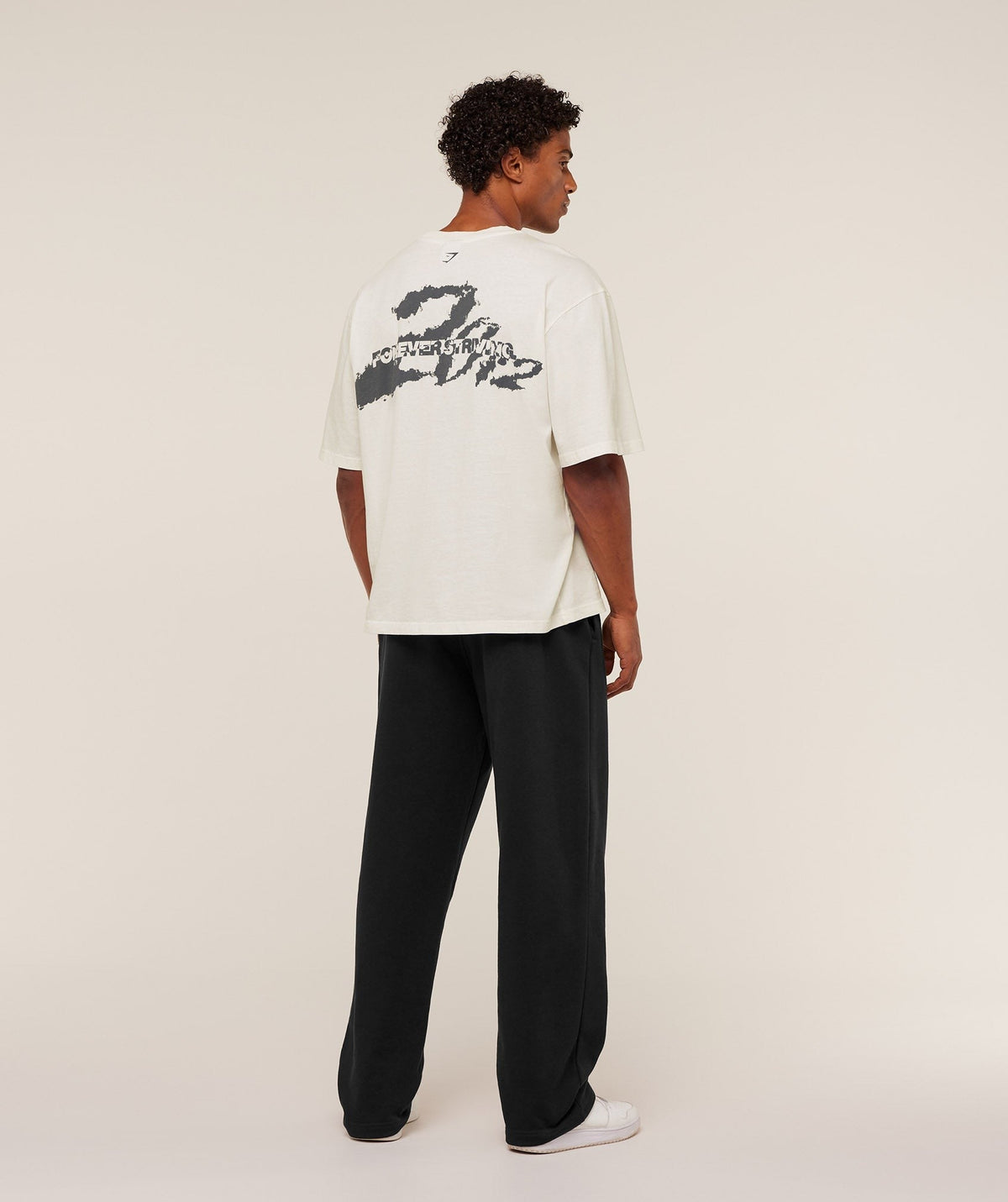 Gymshark Forever Striving Tee - Soft White