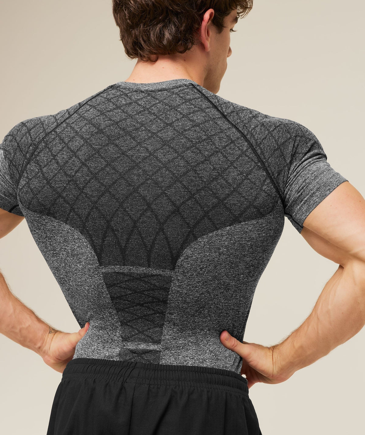 Gymshark Devant Seamless Tee - Black