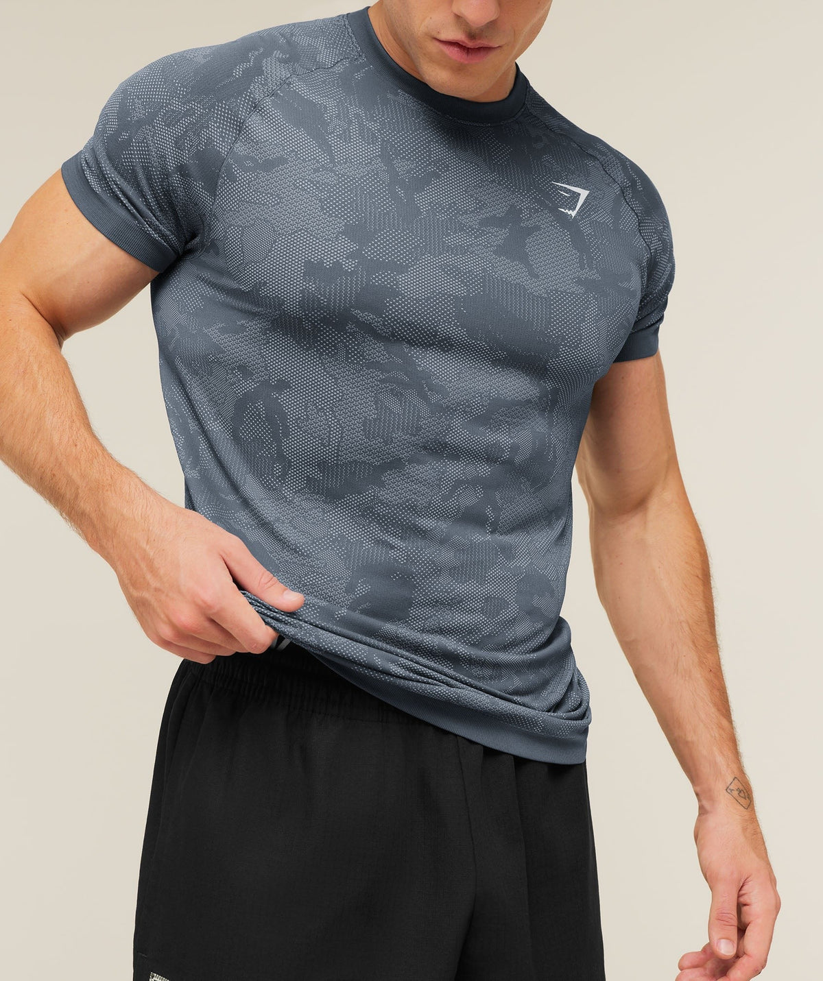 Gymshark Geo Seamless Tee - Shadow Blue/Tranquil Blue