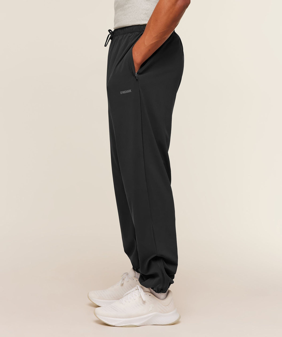 Gymshark x CBUM Lightweight Jogger - Black