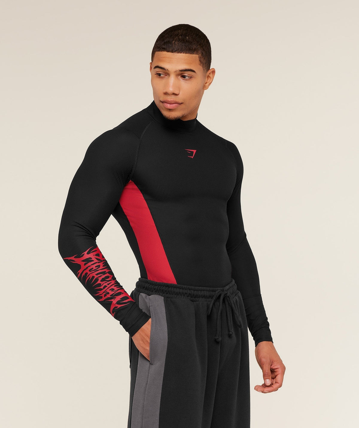 Gymshark GS x Carlos Long Sleeve Tee - Black/Carmine Red