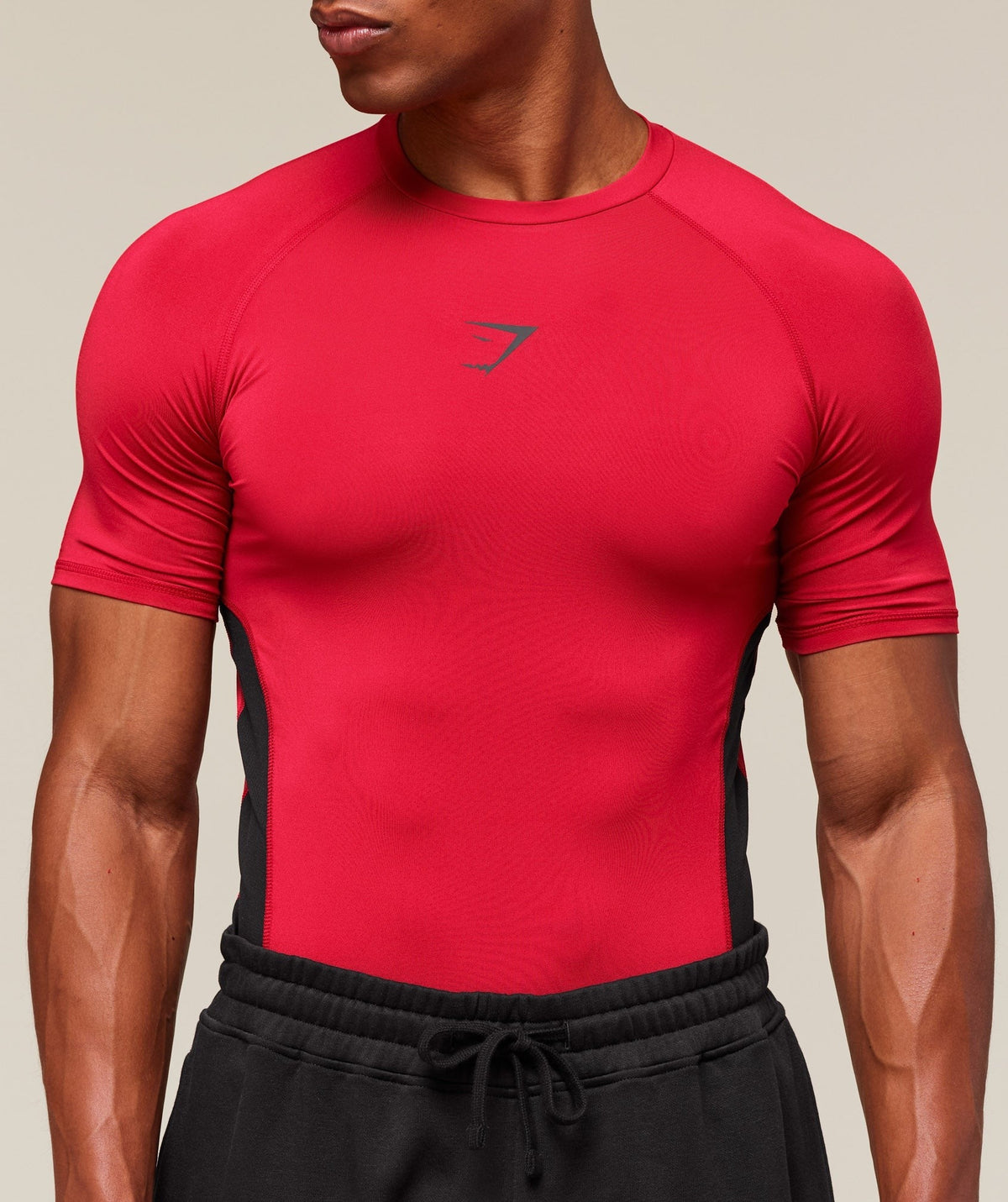 Gymshark Element Baselayer Tee - Carmine Red/Black