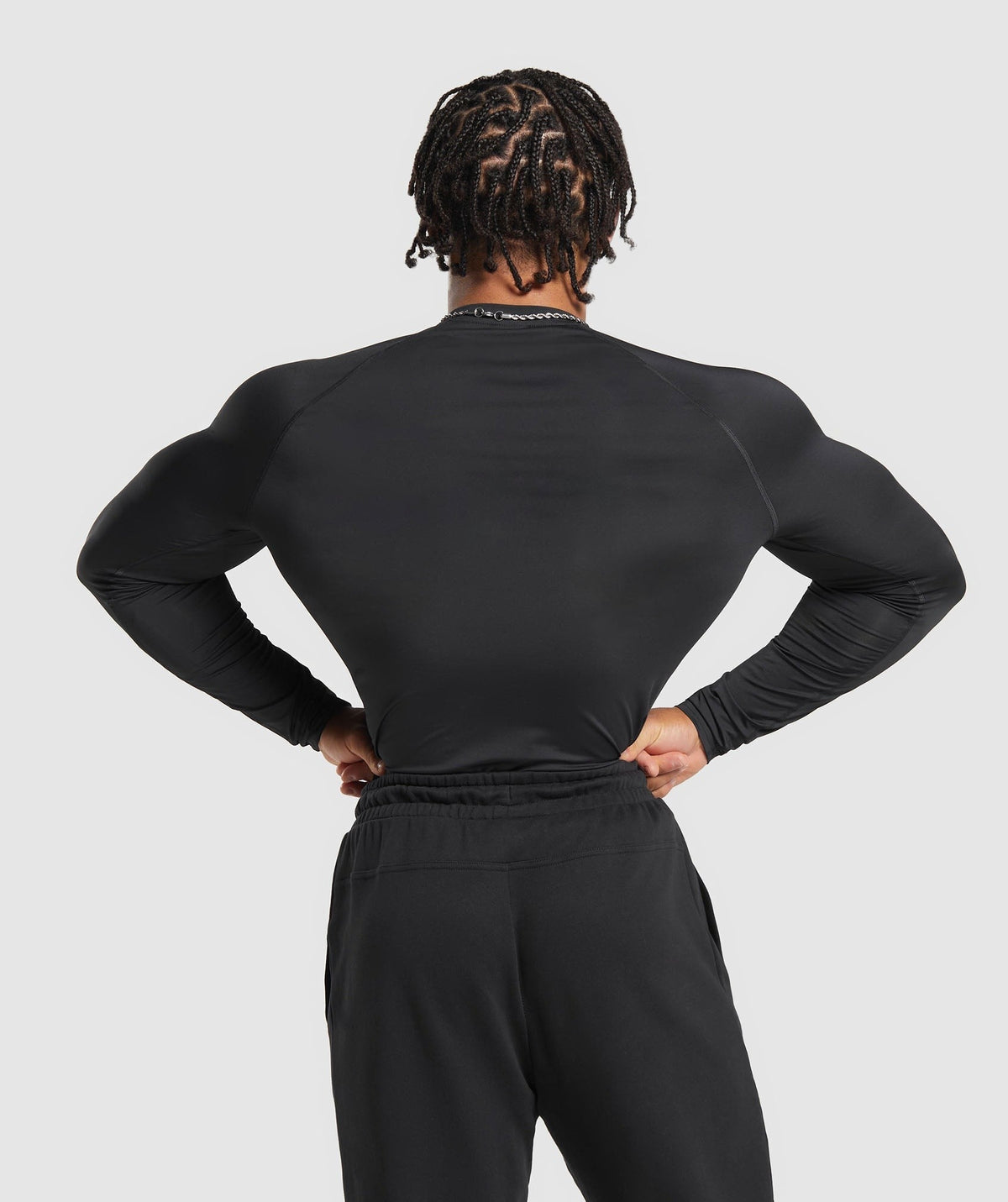 Gymshark Element Baselayer Long Sleeve Tee - Black