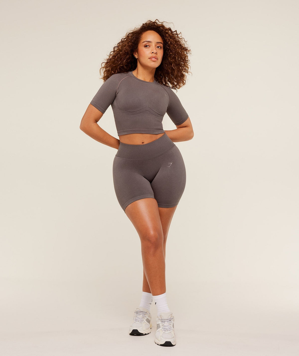 Gymshark Lift Seamless High-Rise Shorts - Cool Brown