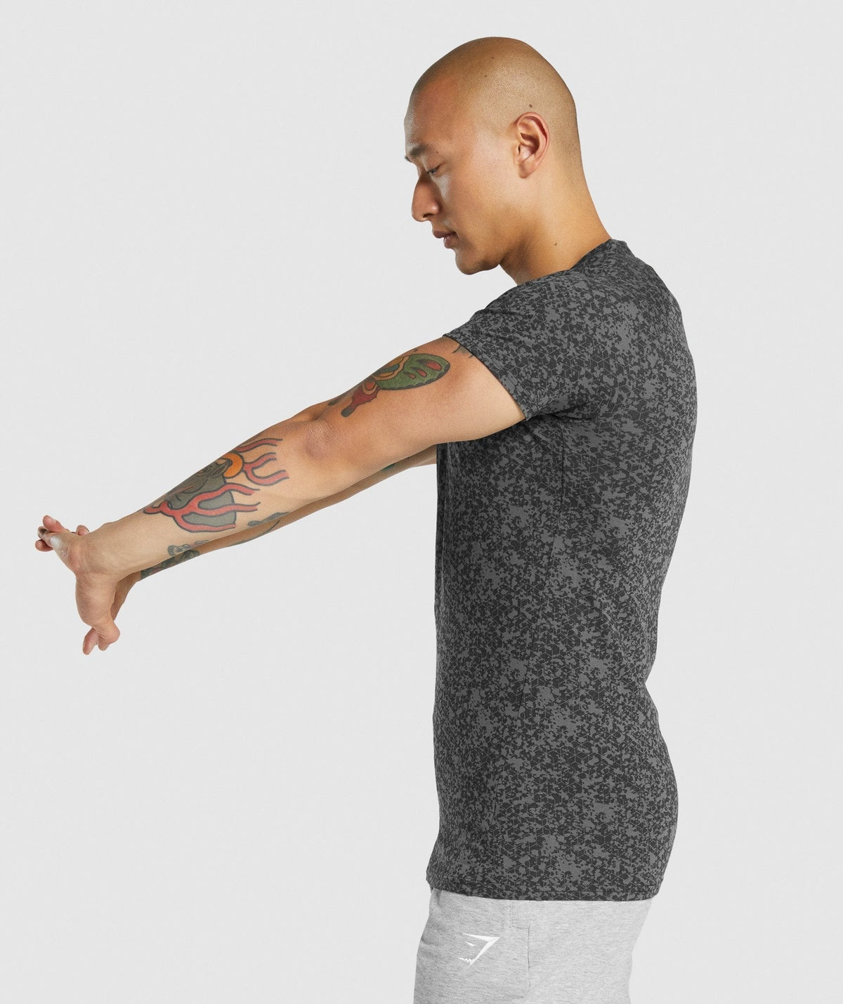 Gymshark Critical 2.0 Tee - Charcoal Print