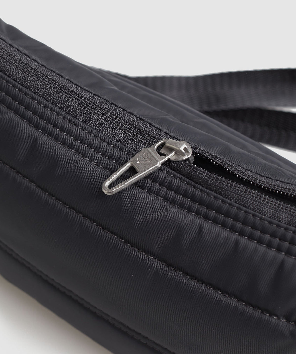 Gymshark Premium Lifestyle Shoulder Bag - Grey