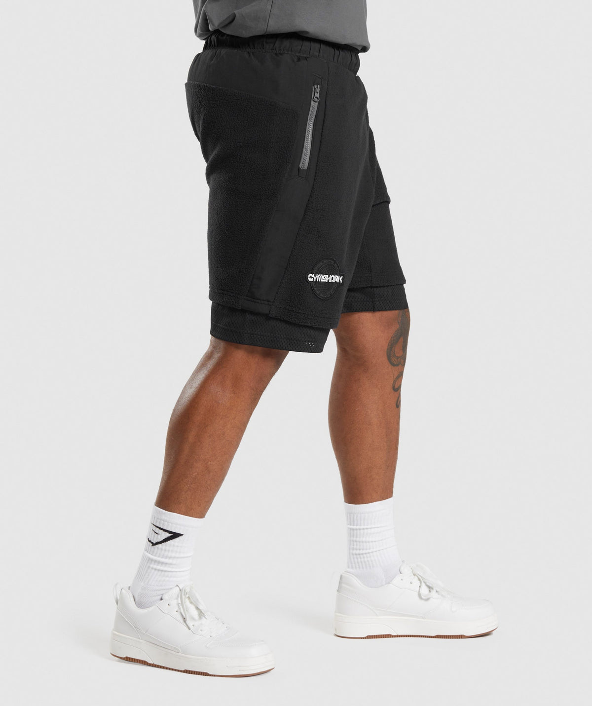Gymshark Vibes 9" Shorts - Black