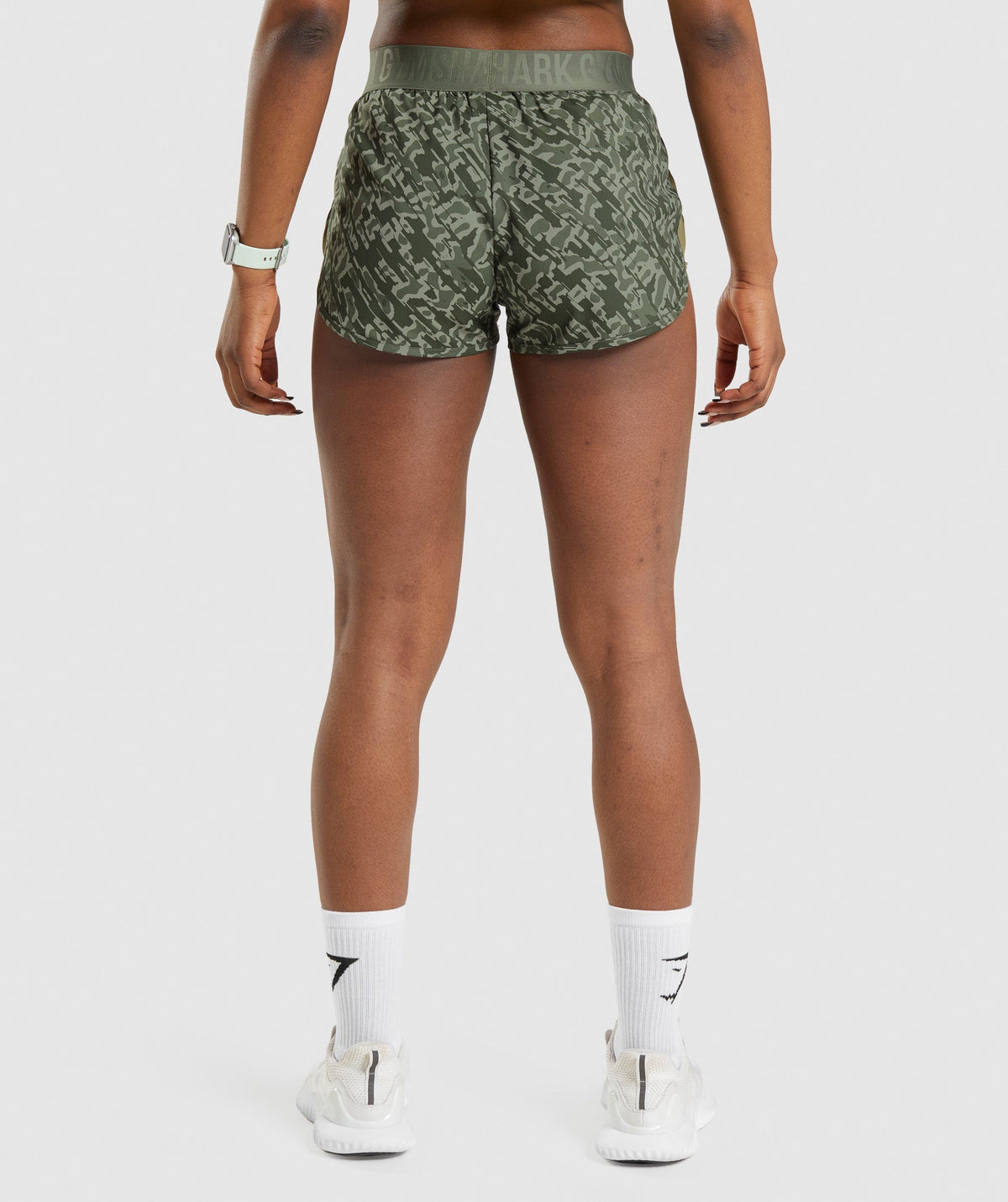 Gymshark Training Loose Fit Shorts - Core Olive