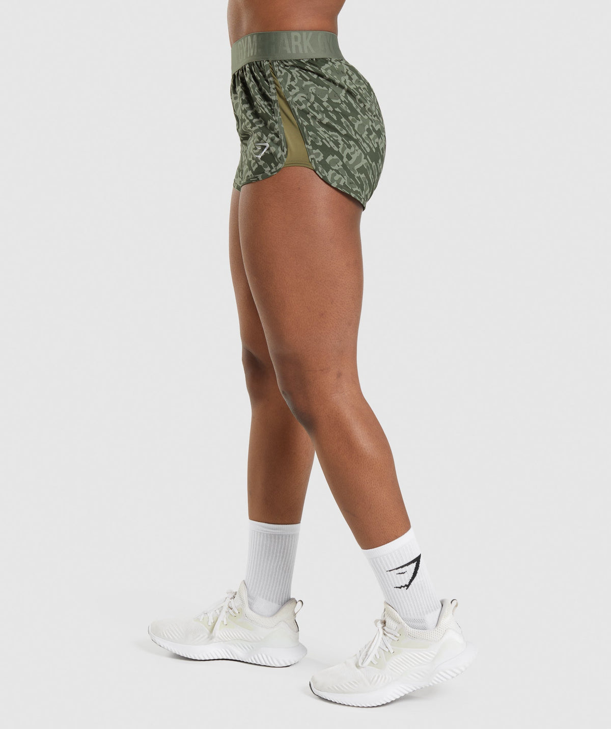 Gymshark Training Loose Fit Shorts - Core Olive