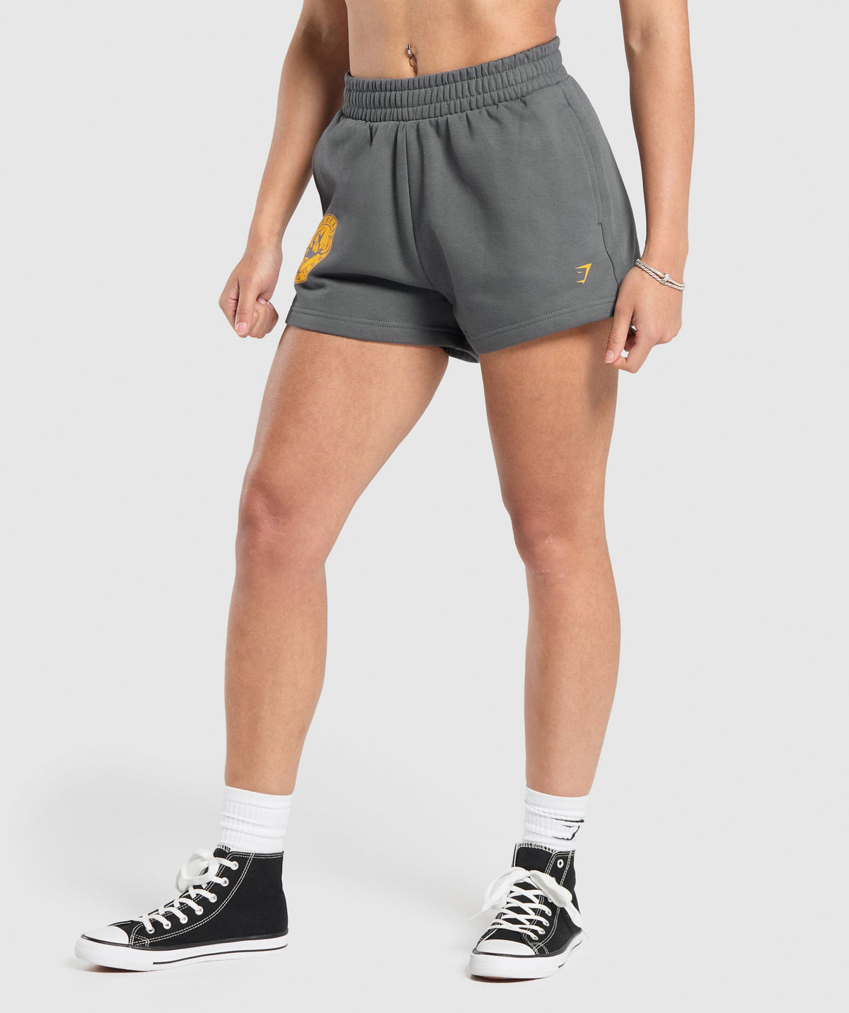 Gymshark Strong Girl Lifting Club Graphic Short - Pitch Grey