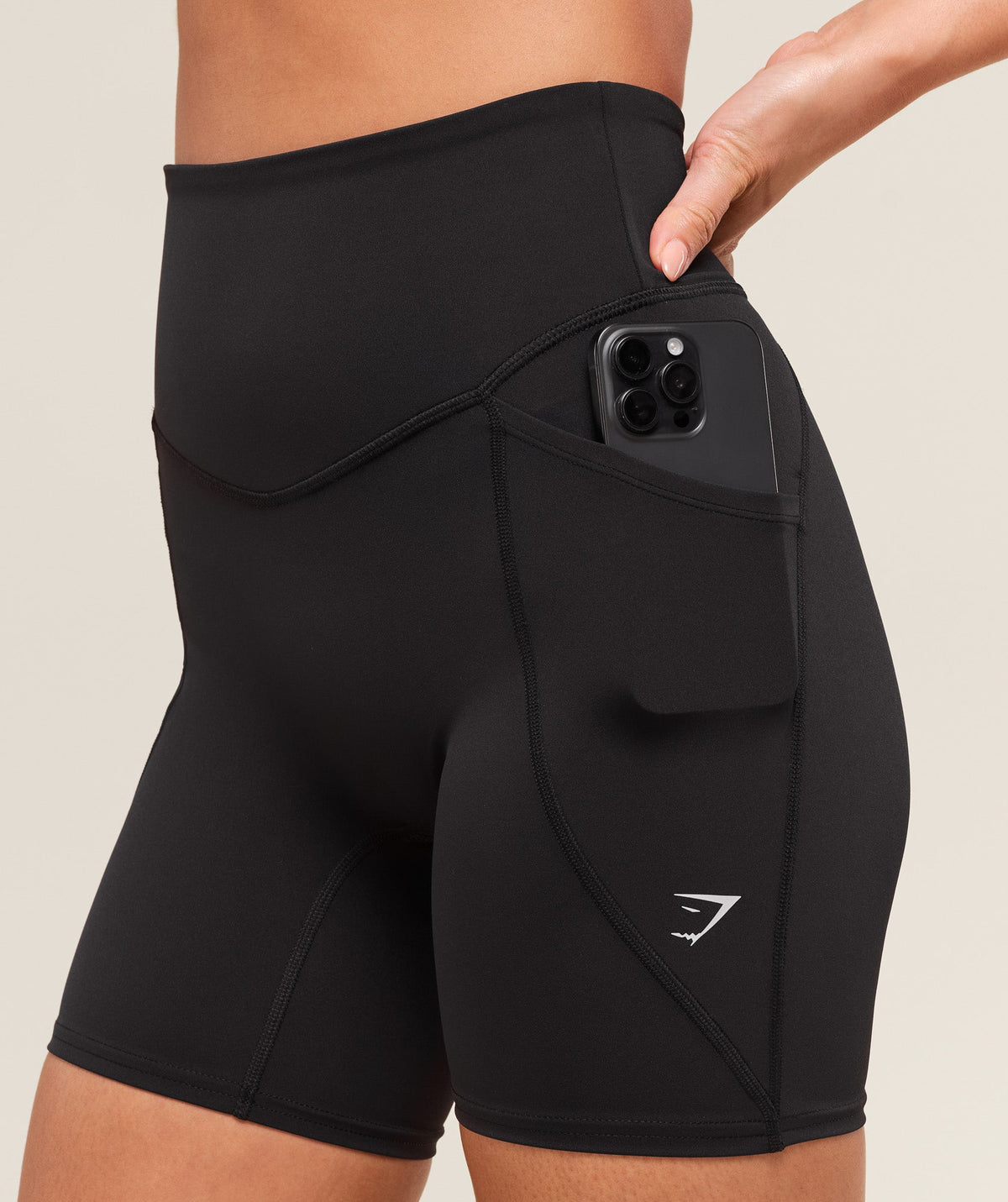 Gymshark Running Pocket 6" Shorts - Black
