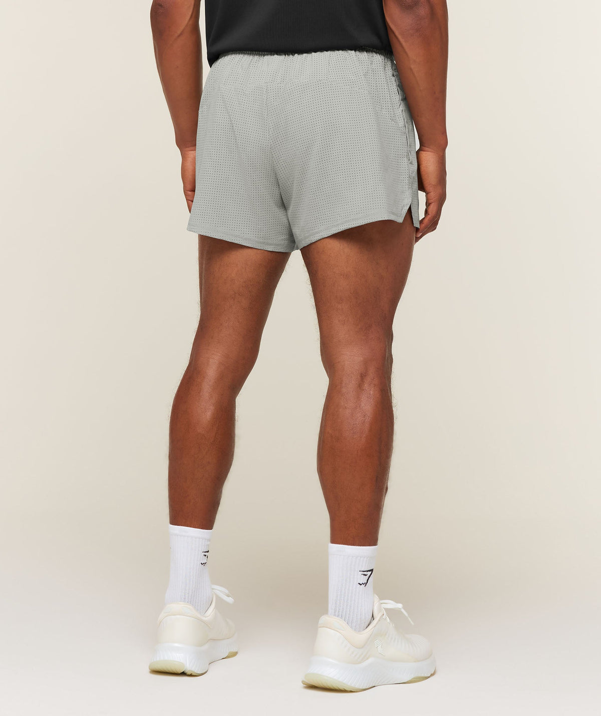 Gymshark Perforated Train 4" Shorts - Smokey Grey