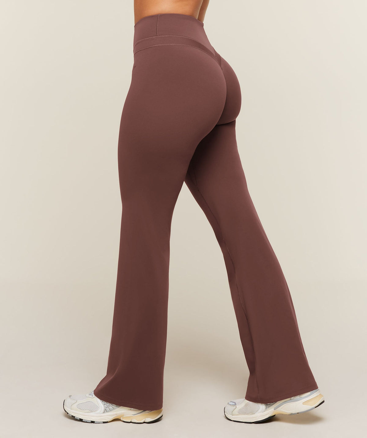 Gymshark Whitney High-Rise Flare Leggings Regular - Espresso Brown