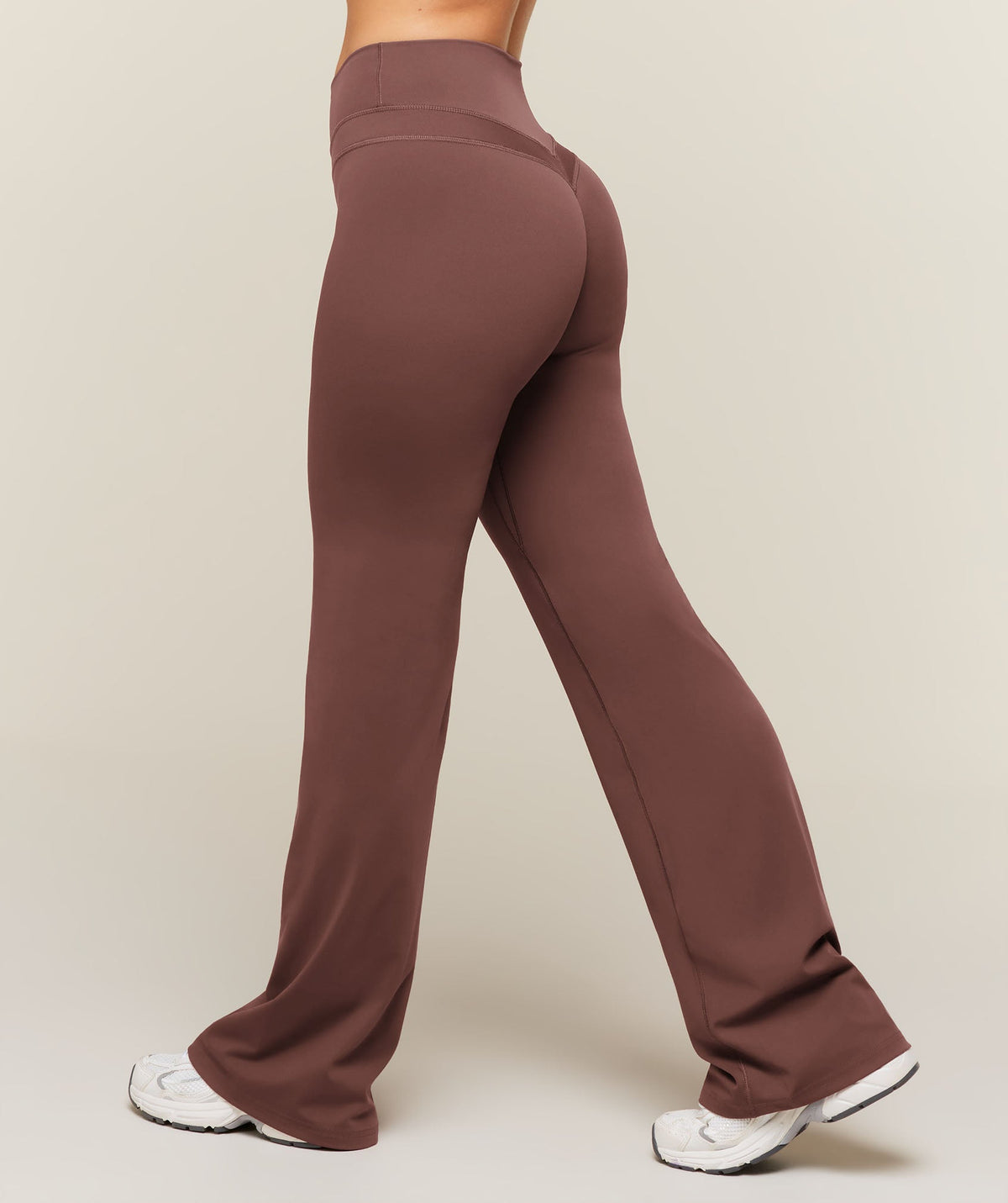 Gymshark Whitney High-Rise Flare Leggings Short - Espresso Brown