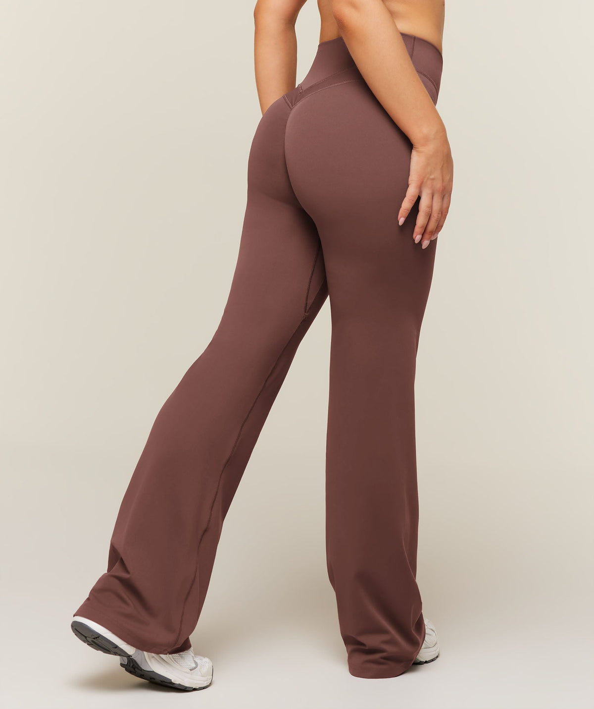 Gymshark Whitney High-Rise Flare Leggings Short - Espresso Brown