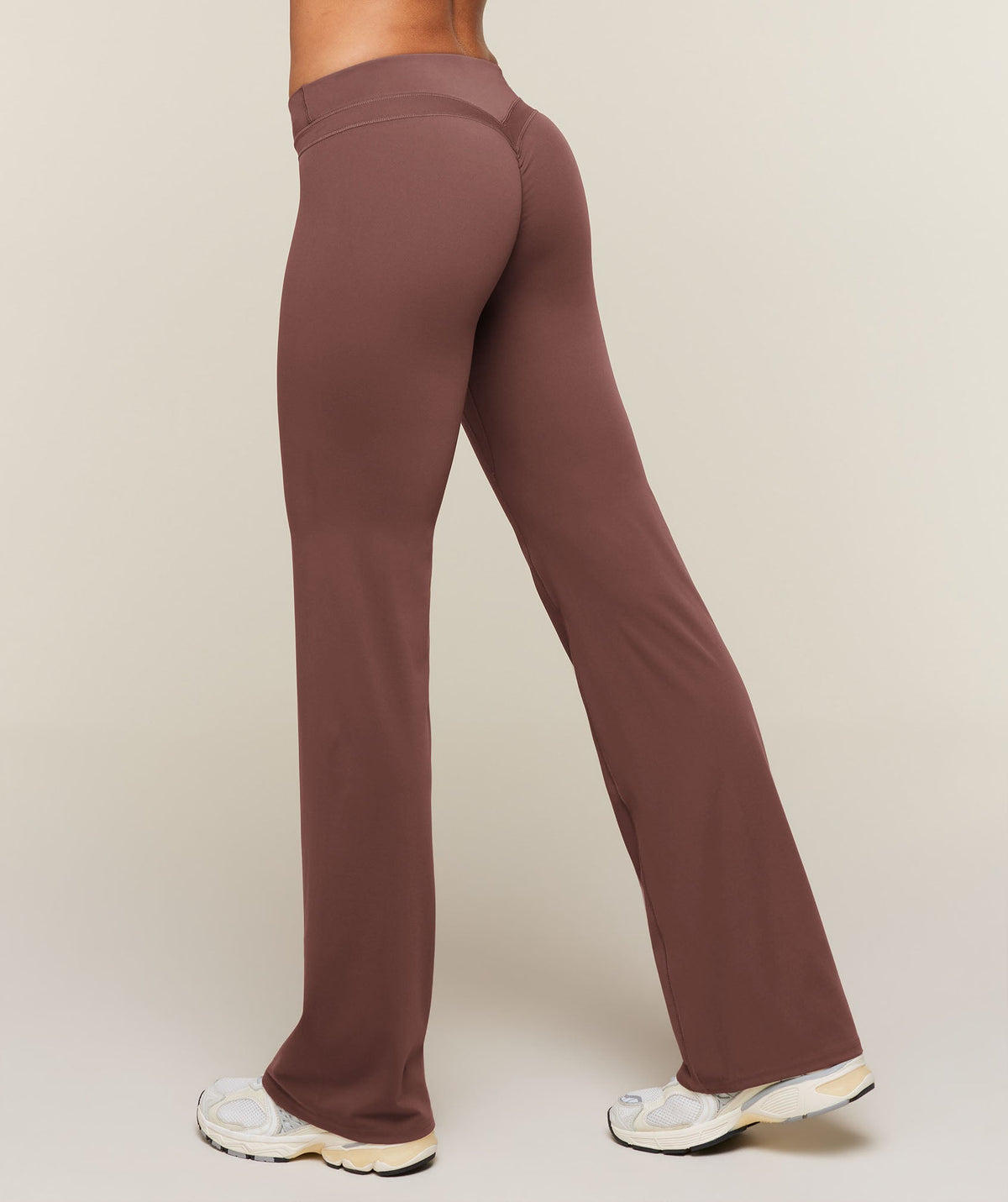 Gymshark Whitney Mid-Rise Flare Leggings Tall - Espresso Brown