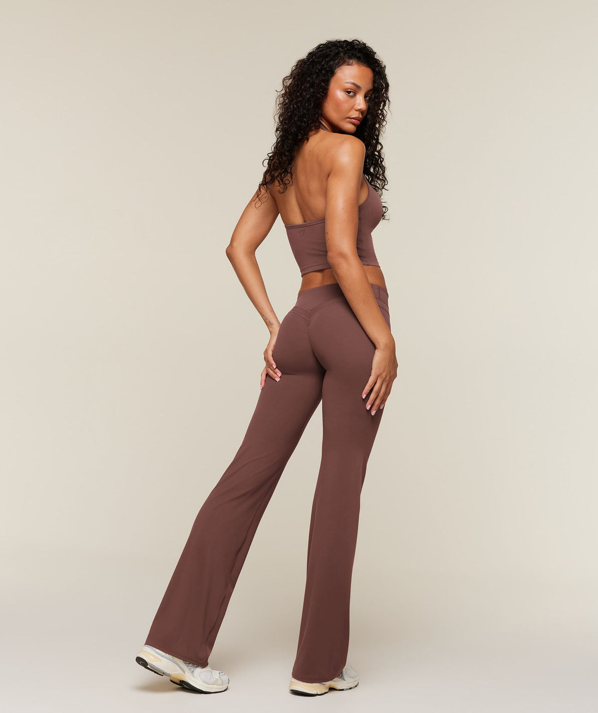Gymshark Whitney Mid-Rise Flare Leggings Tall - Espresso Brown