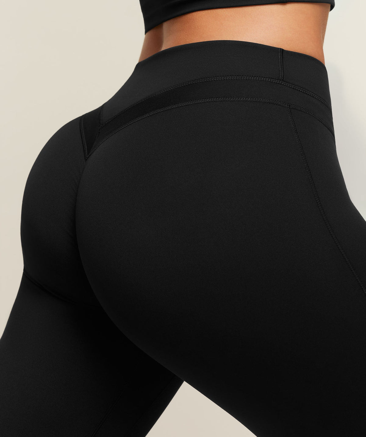 Gymshark Whitney Mid-Rise Mini Flare Regular - Black