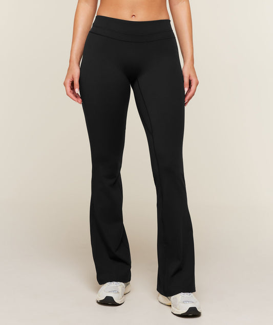 Gymshark Whitney Mid-Rise Mini Flare Regular - Black