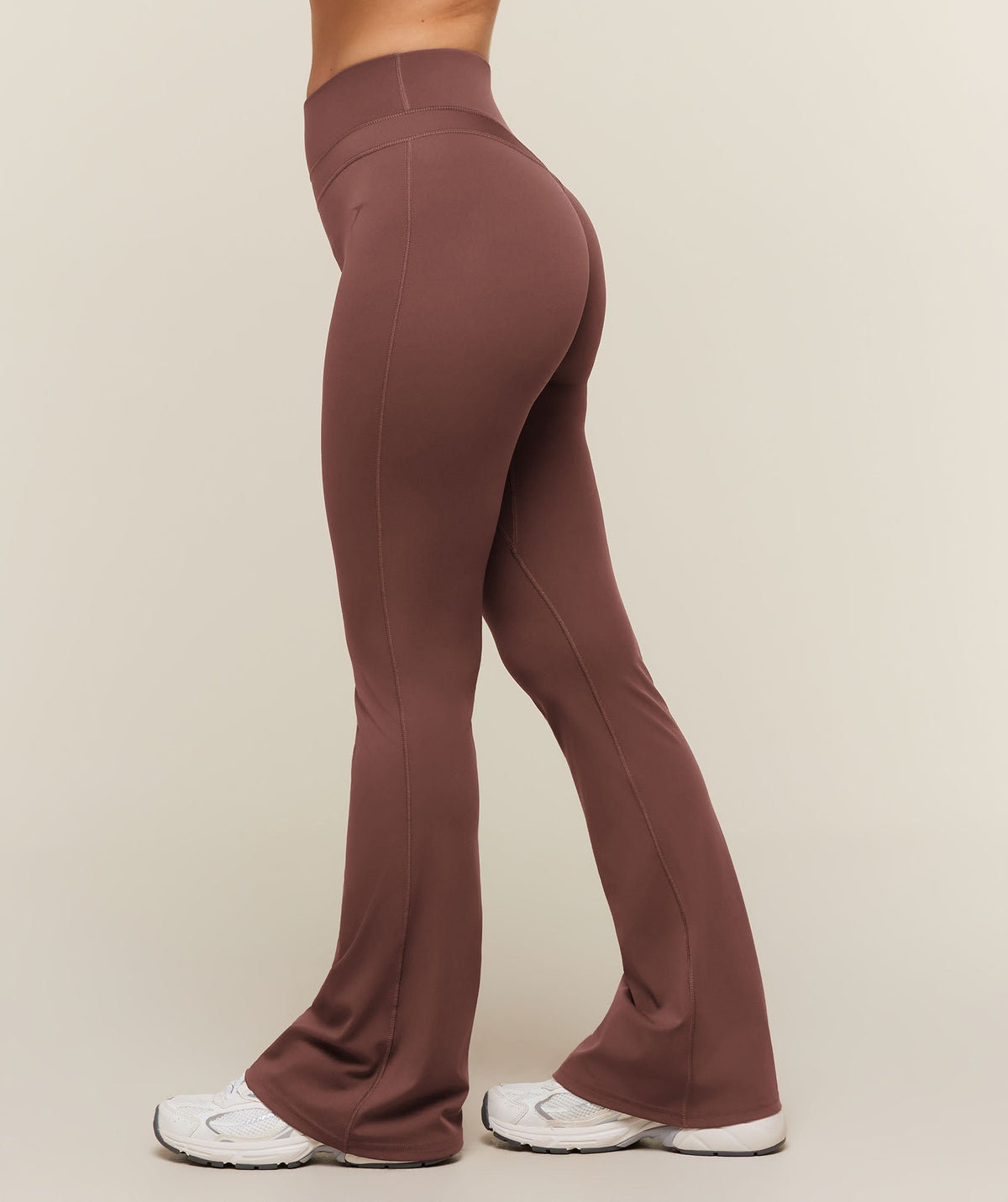 Gymshark Whitney High-Rise Mini Flare Short - Espresso Brown