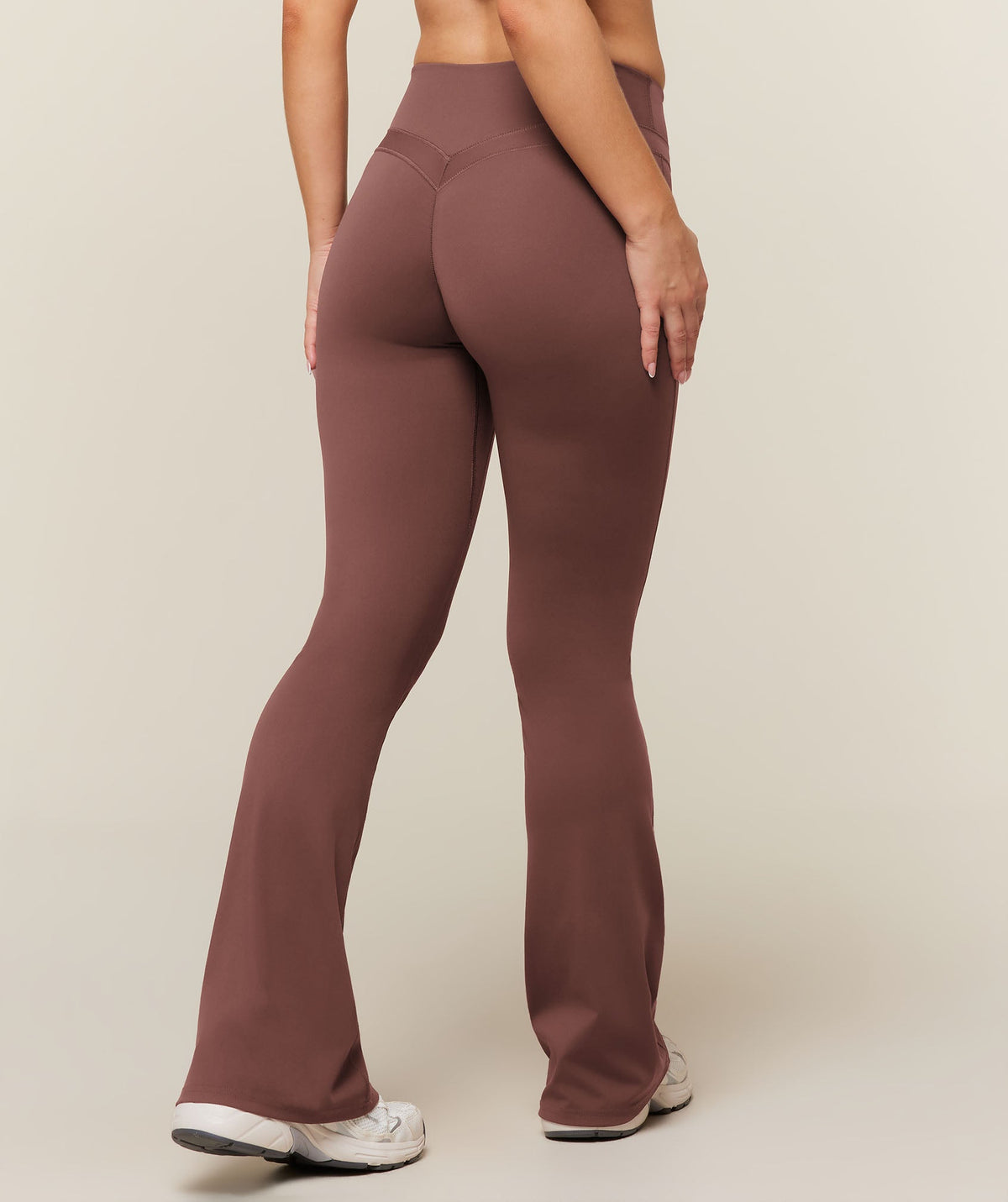 Gymshark Whitney High-Rise Mini Flare Short - Espresso Brown