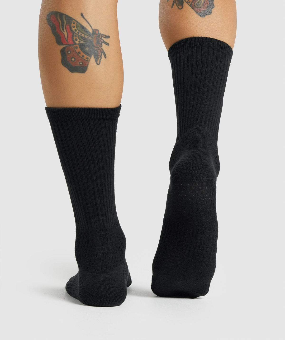 Gymshark Embroidered Logo Crew Socks - Black