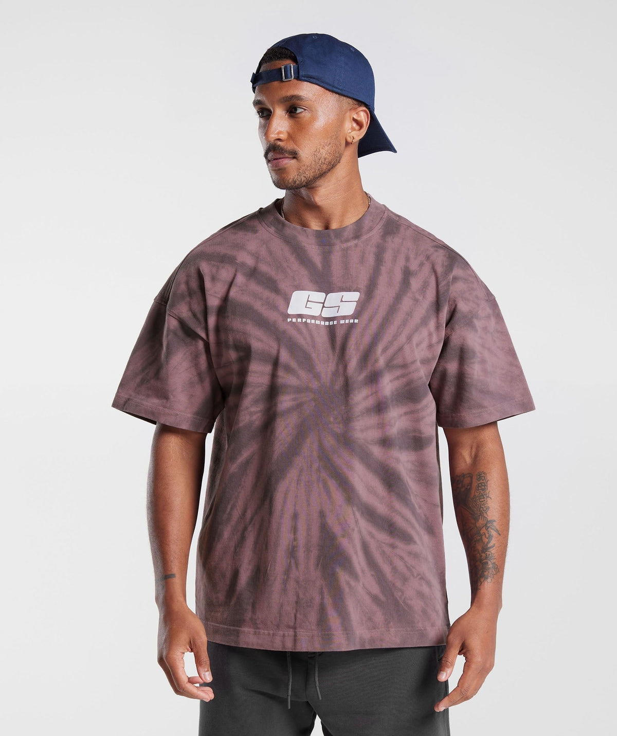 Gymshark Rest Day Tee - Dusty Maroon/Silhouette Grey/Spiral Optic Wash