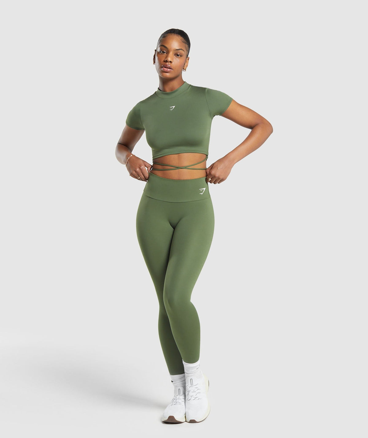Gymshark Everyday Mock Neck Ribbon Tee - Core Olive
