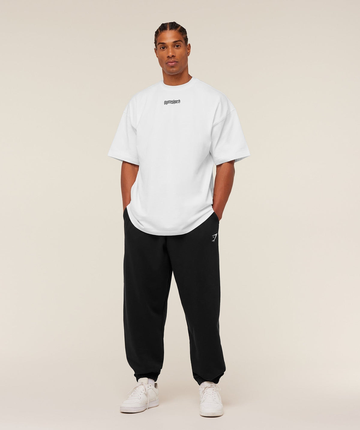 Gymshark Crest Oversized Jogger - Black